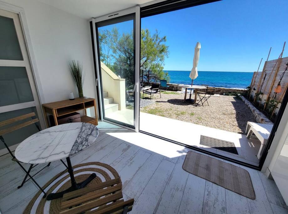 Le Cabanon, Pieds Dans L'eau, Vue Exceptionnelle Fréjus